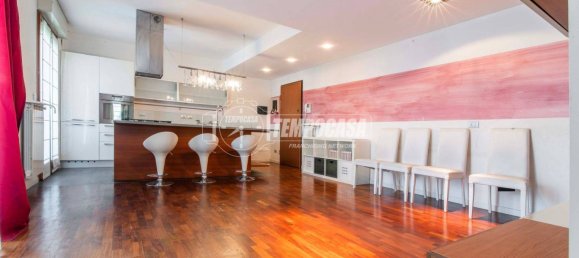 2 Schlafzimmer Wohnung in Guanzate, Italy, Nr. 266837 4