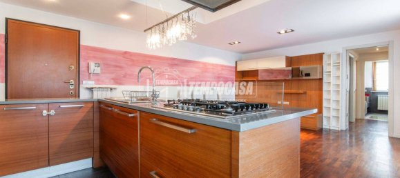 2 Schlafzimmer Wohnung in Guanzate, Italy, Nr. 266837 2