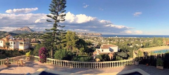 5 bedrooms House in Alicante, Spain No. 56350 28