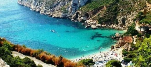 5 bedrooms House in Alicante, Spain No. 56350 46