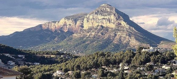 5 bedrooms House in Alicante, Spain No. 56350 6