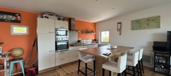 2 bedrooms House in Saint-Palais-sur-Mer, France No. 291949 3