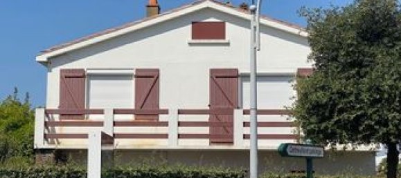 4 bedrooms House in Les Sables-d'Olonne, France No. 290088 5
