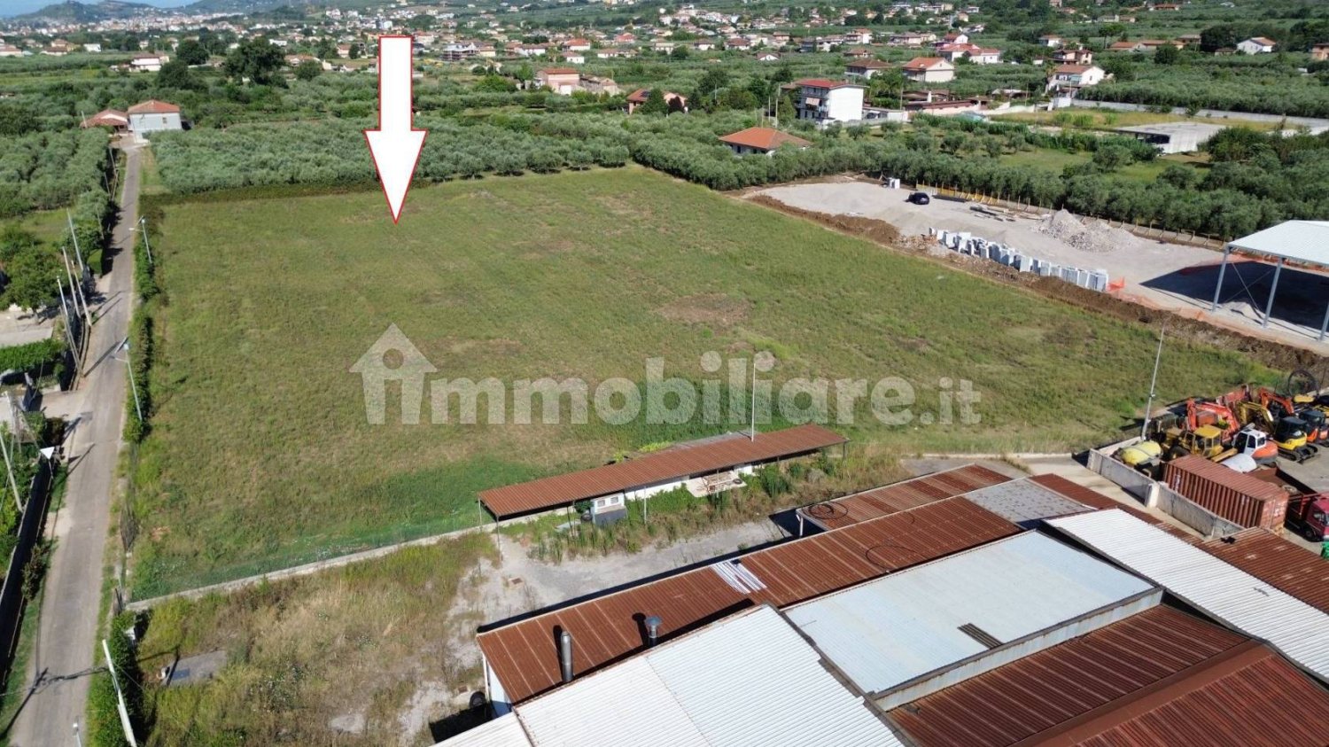 12200m² Land in Campagna, Italy No. 283566