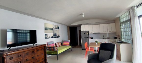 2 bedrooms Condo in Pattaya, Thailand No. 9227 11