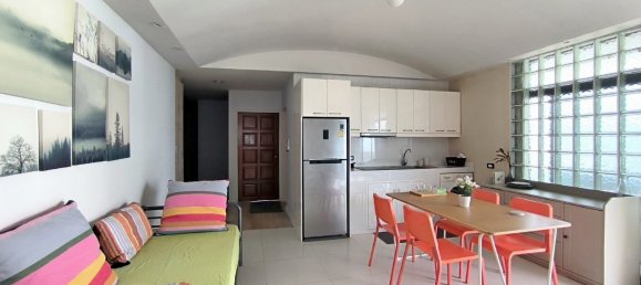 2 bedrooms Condo in Pattaya, Thailand No. 9227 12