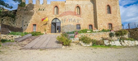 26-salle Châteaux à Piazza Armerina, Italy No. 108317 2