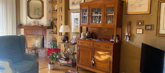 3 rooms Apartment in Bracciano, Italy No. 143051 3