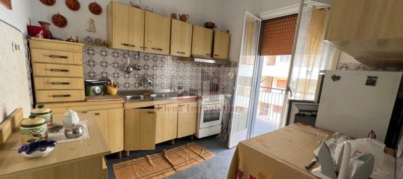 Квартира с 5 комнатами в Алькамо, Италия № 86641 2