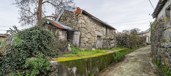 3 bedrooms House in Fafe, Portugal No. 42861 2