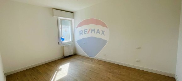 Casa de 2 dormitorios en Riva del Po, Italy No. 337833 11