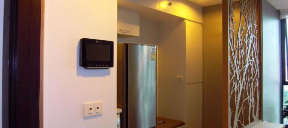 Apartamento com 1 quarto em condomínio em Watthana, Thailand N.º 9816 7