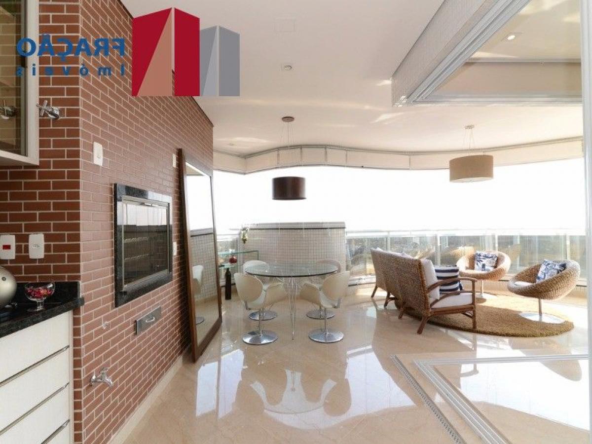 Apartamento de 3 dormitorios en Sao Paulo, Brazil No. 516466