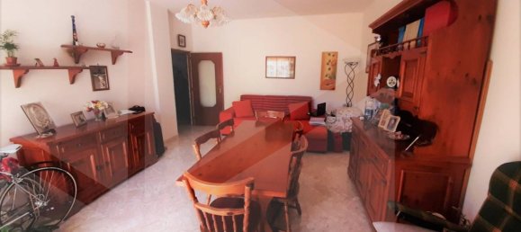 3 rooms Apartment in Capurso, Italy No. 23790 2