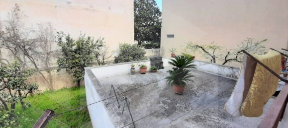 3 rooms Apartment in Capurso, Italy No. 23790 7
