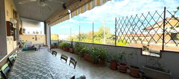 4 bedrooms Apartment in Massa, Italy No. 327206 23