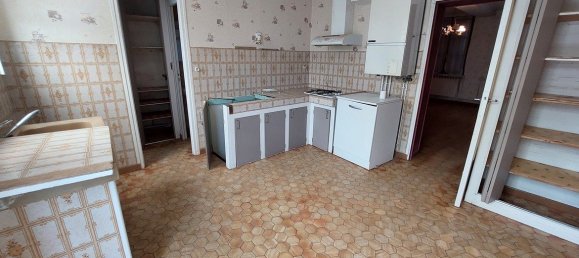 3 bedrooms House in Lacroix-Saint-Ouen, France No. 251872 5