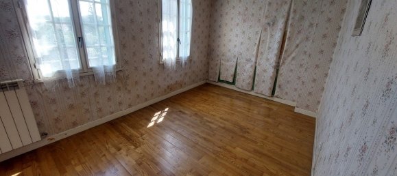 3 bedrooms House in Lacroix-Saint-Ouen, France No. 251872 11