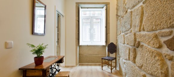 406m² Building in Vila Nova de Gaia, Portugal No. 55937 9