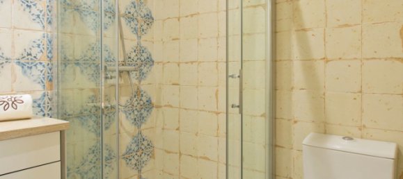 406m² Building in Vila Nova de Gaia, Portugal No. 55937 13