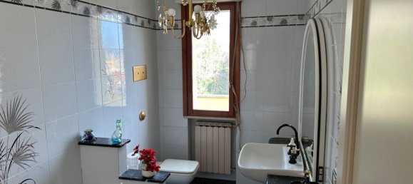8-Zimmer Villa in Torre de' Passeri, Italy, Nr. 182636 9