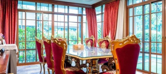 5 bedrooms Cafe / restaurant in Bangkok, Thailand No. 6654 6