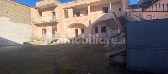 5 bedrooms Villa in Macerata Campania, Italy No. 106657 3