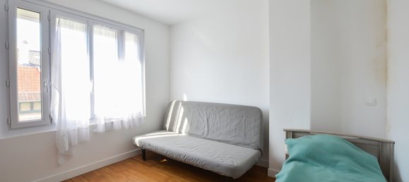 6 bedrooms House in Courbevoie, France No. 165788 24