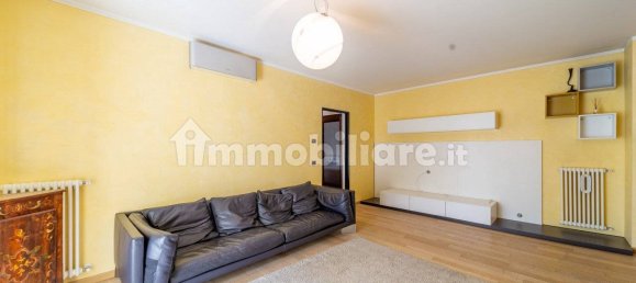 2 bedrooms Apartment in Parma, Italy No. 228868 15