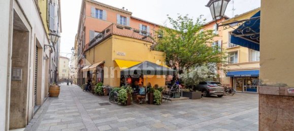 2 bedrooms Apartment in Parma, Italy No. 228868 4