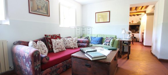 13 rooms Apartment in Capannori, Italy No. 108352 20