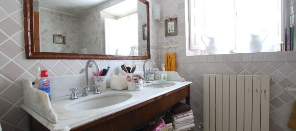 13 rooms Apartment in Capannori, Italy No. 108352 26