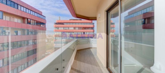 Квартира с 3 спальнями в Оэйраш, Португалия № 109255 6