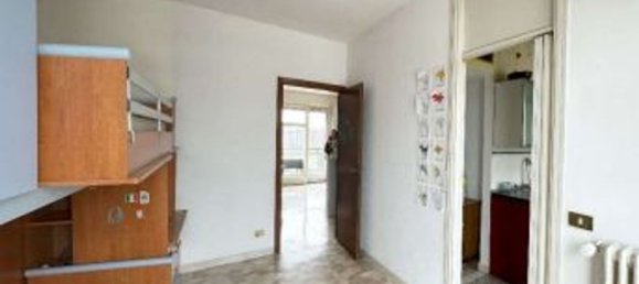 3-salle Appartement à Baranzate, Italy No. 222955 17