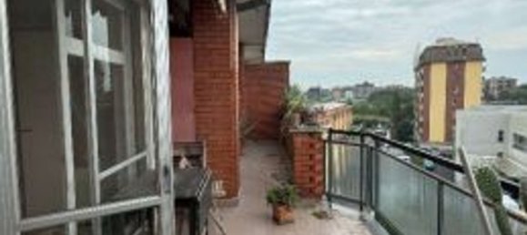 3-salle Appartement à Baranzate, Italy No. 222955 12