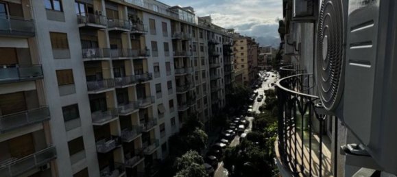 Apartamento de 3 dormitorios en Palermo, Italy No. 328470 3