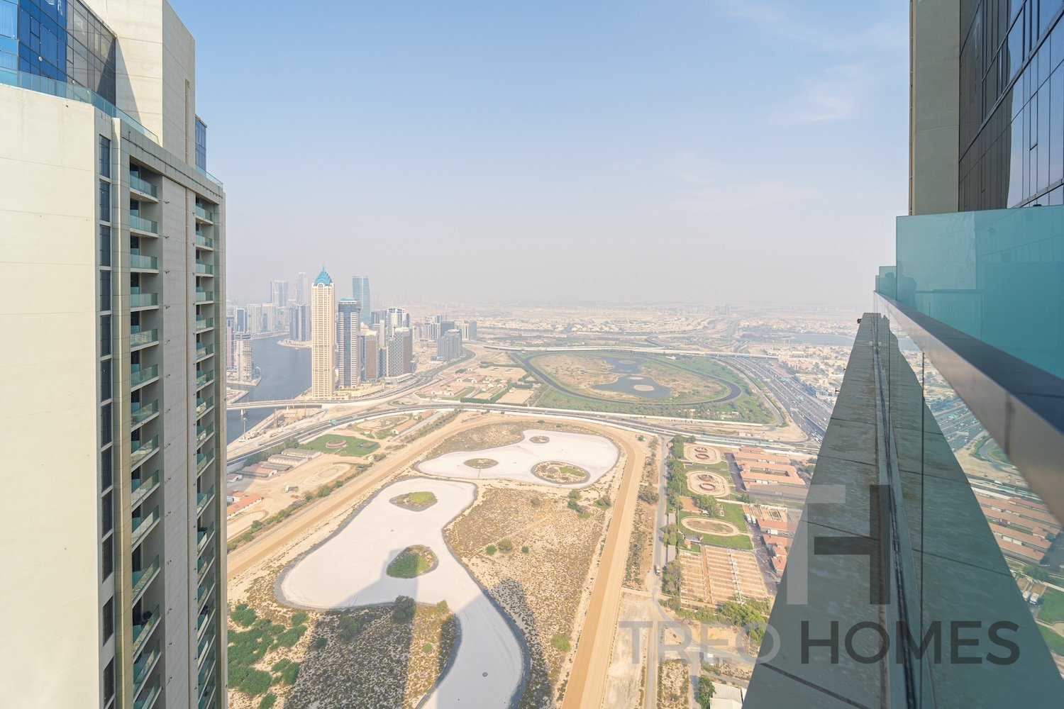 Дуплекс с 2 спальнями в Бизнес-Бэй, ОАЭ № 30556