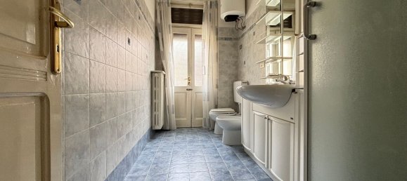 6 rooms Apartment in Saint Vincent, Italy No. 300103 18