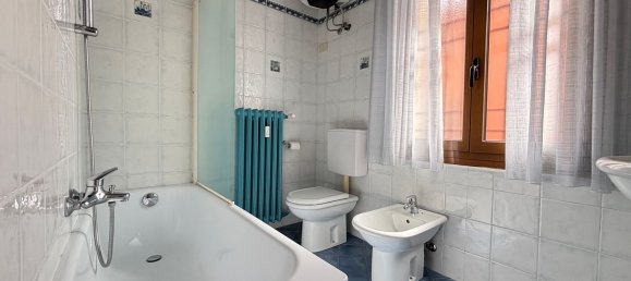 6 rooms Apartment in Saint Vincent, Italy No. 300103 16