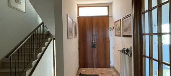 Дом с 8 комнатами в Сан Миниато, Италия № 103747 4