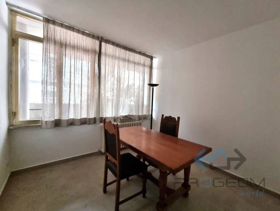 3 rooms Office in Pisa, Italy No. 145863