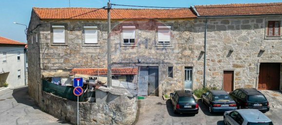 5 chambres Maison à Sao Mamede de Infesta, Portugal No. 26825 2