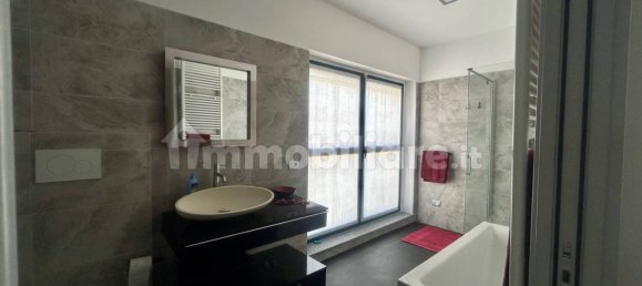2 bedrooms Apartment in Milan, Italy No. 332252 14