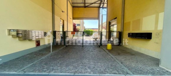 2 bedrooms Apartment in Milan, Italy No. 332252 23