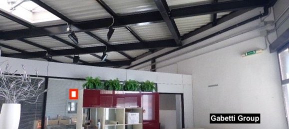 Коммерческая недвижимость 2000м² в Виллорба, Италия № 159740 42