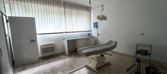 5 rooms Building in Fermo, Italy No. 106135 16