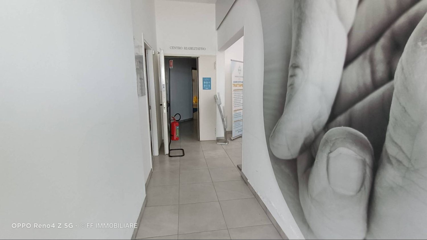 5 rooms Building in Fermo, Italy No. 106135