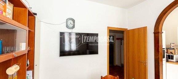 3 rooms Apartment in Castelnuovo Bocca d'Adda, Italy No. 234400 6