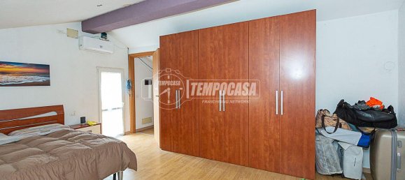 3 rooms Apartment in Castelnuovo Bocca d'Adda, Italy No. 234400 27