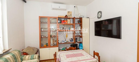 3 rooms Apartment in Castelnuovo Bocca d'Adda, Italy No. 234400 4